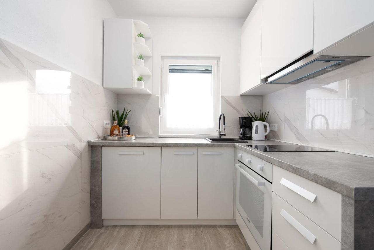Marin Appartement Čižići Buitenkant foto