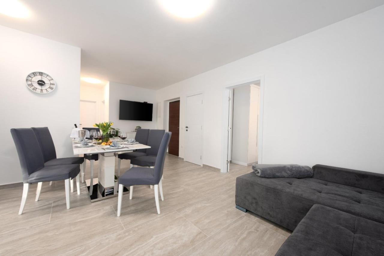 Marin Appartement Čižići Buitenkant foto