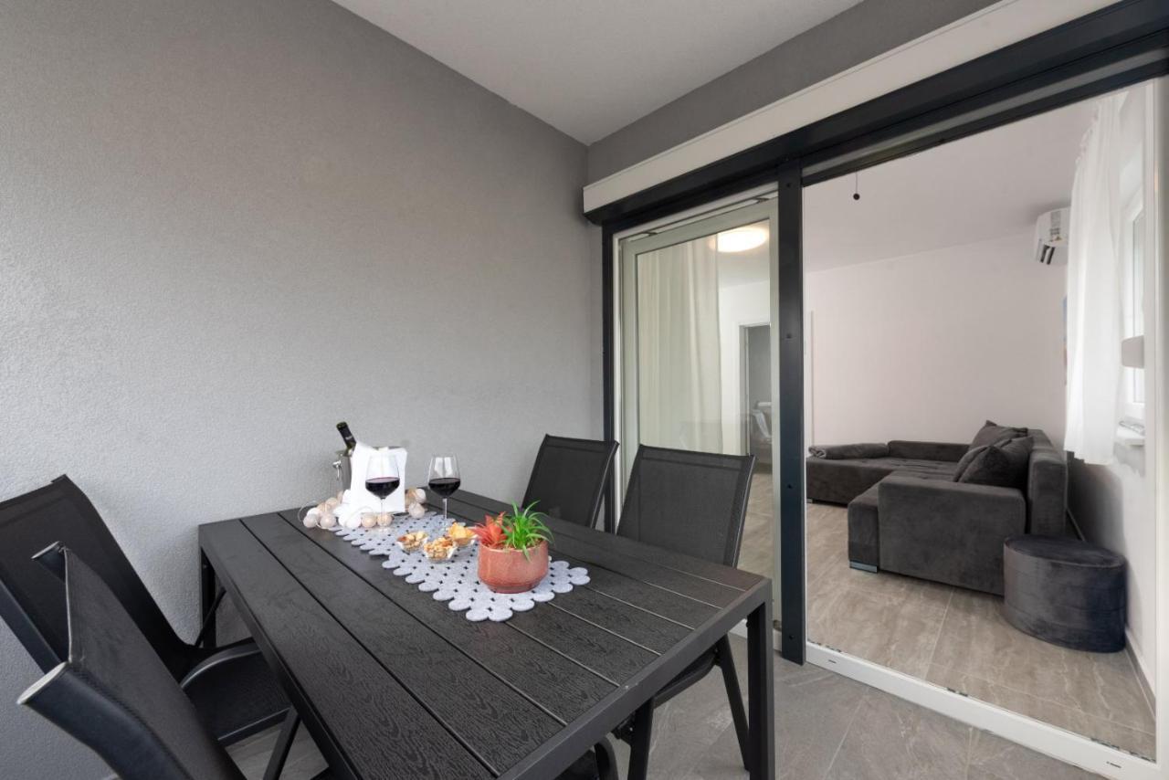 Marin Appartement Čižići Buitenkant foto